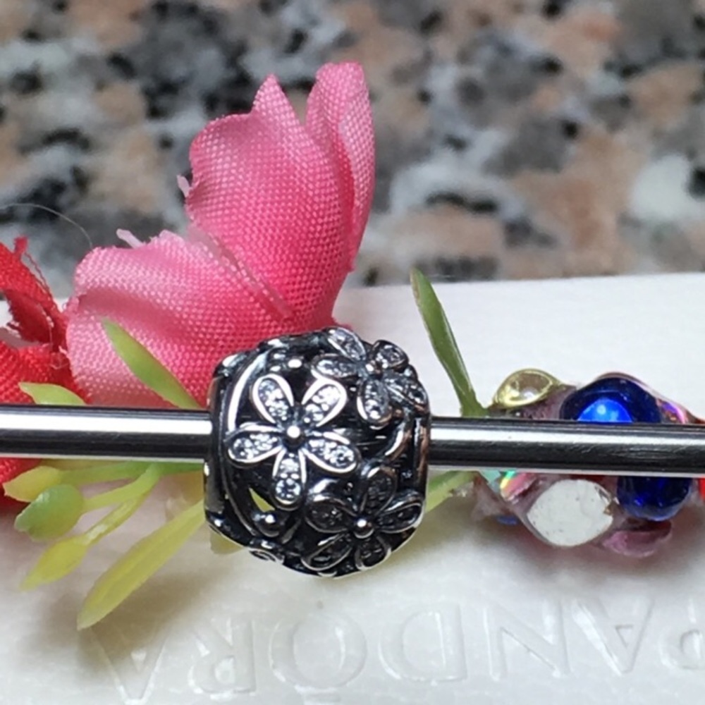 Pandora charm flower with clear cz